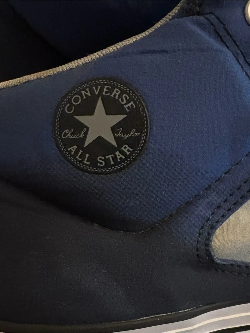 Converse kids high